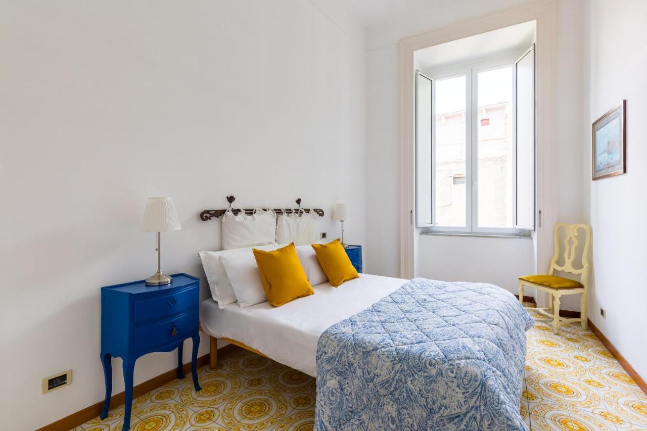 نابولي Calascione Apartments By Wonderful Italy المظهر الخارجي الصورة