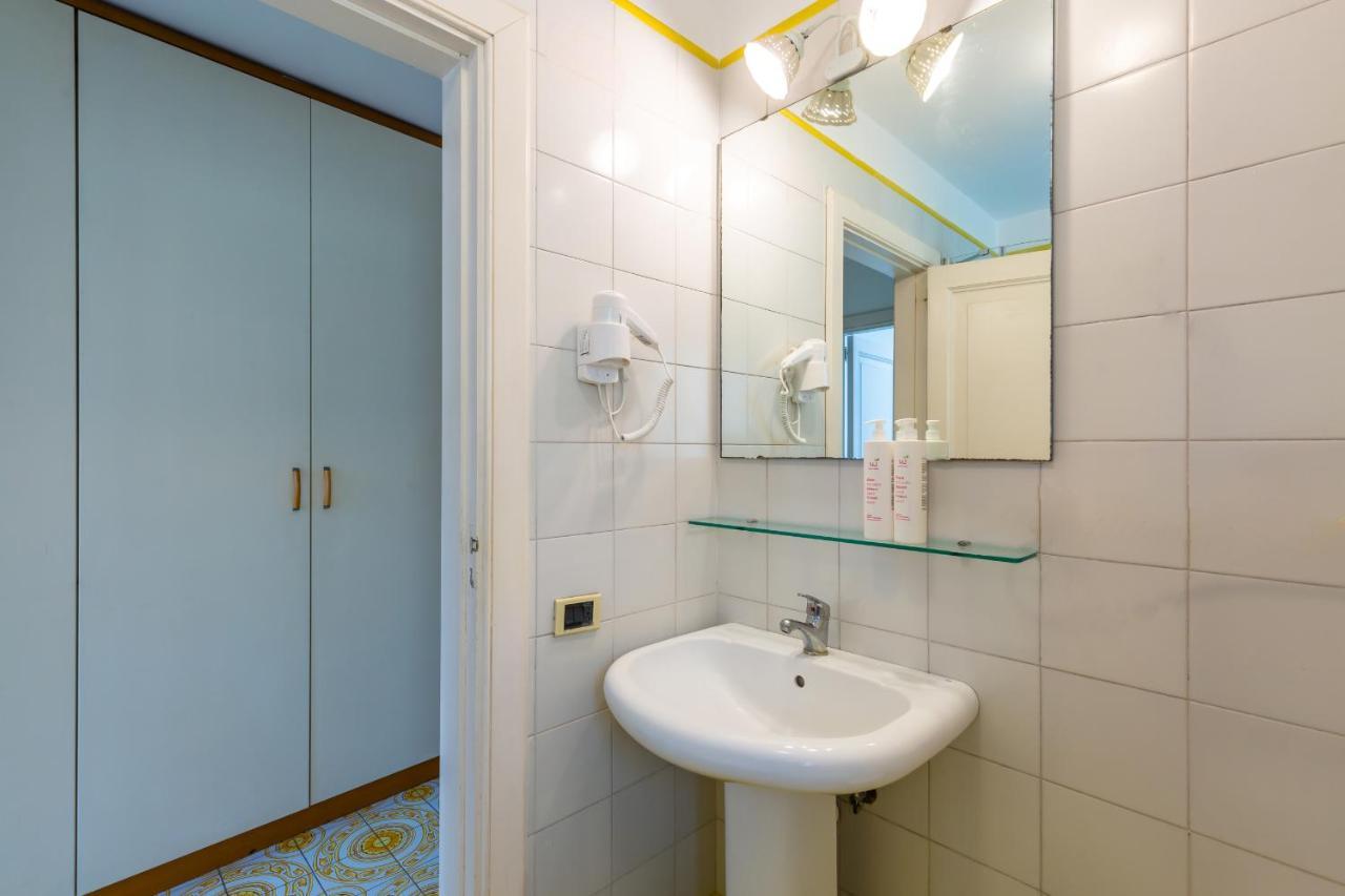 نابولي Calascione Apartments By Wonderful Italy المظهر الخارجي الصورة